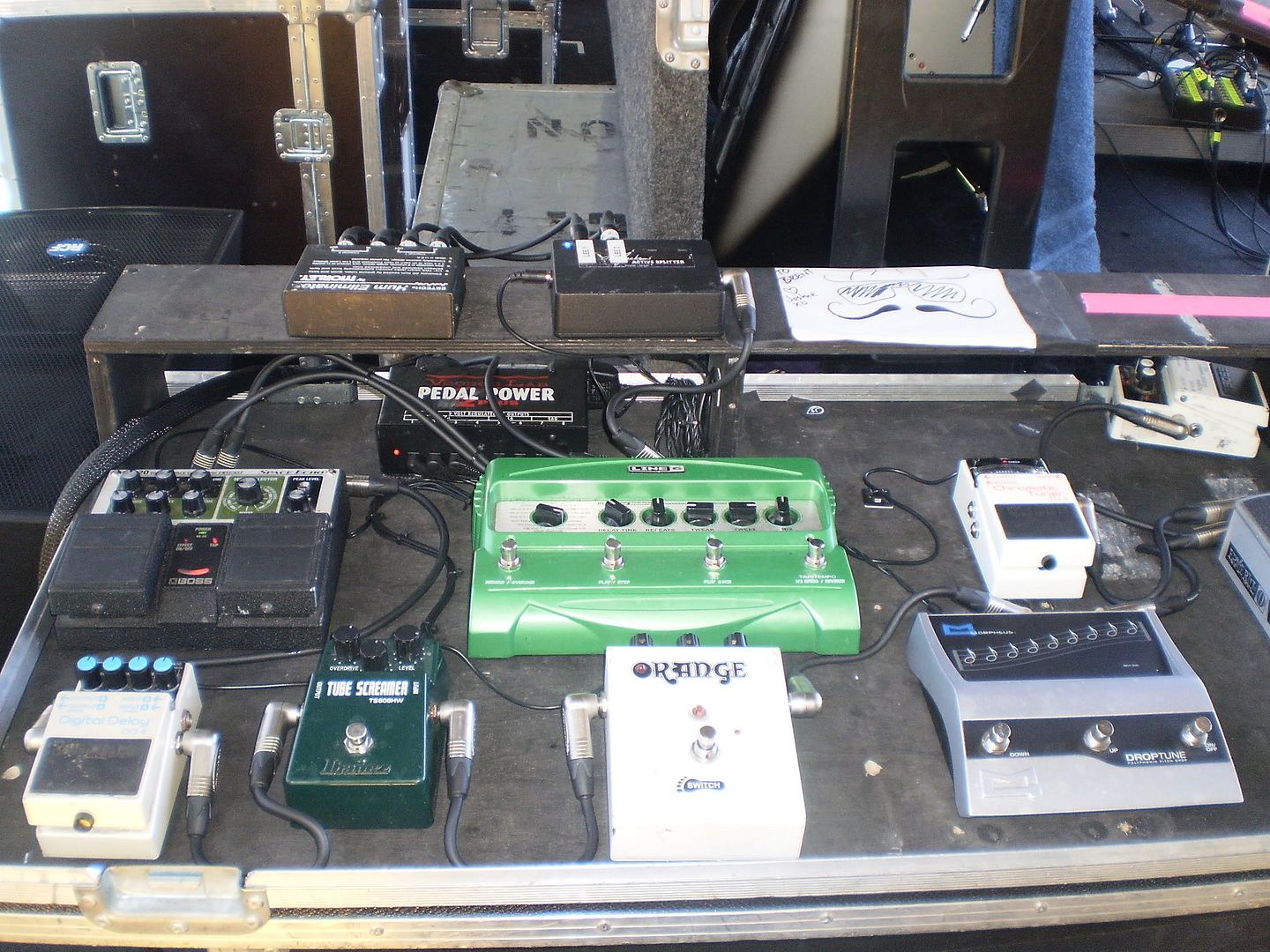 Brent shop hinds pedalboard